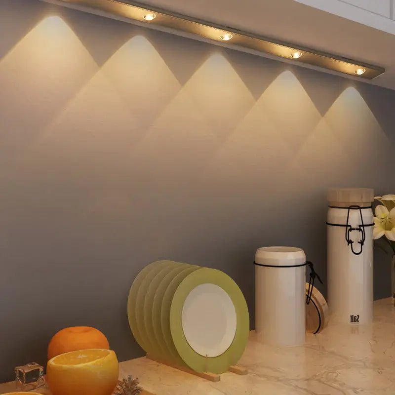 Intelight | LED-Lichtleiste mit Intelligentem Sensor